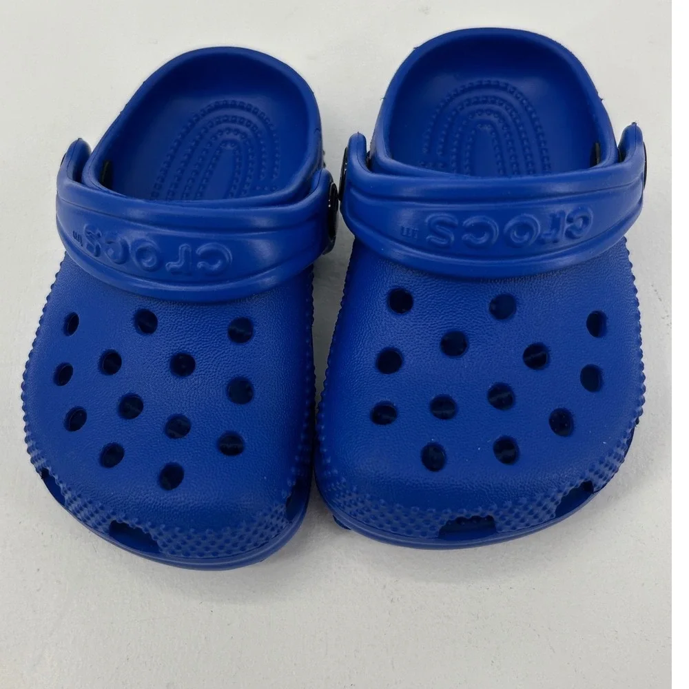 Crocs Classic Clog Royal Blue Kids Toddler Size 2 3 Slip On Water Shoes